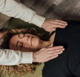 Soin Lahochi proposé au cabinet par Valkyrie, énergéticienne à Fontaine-lès-Luxeuil